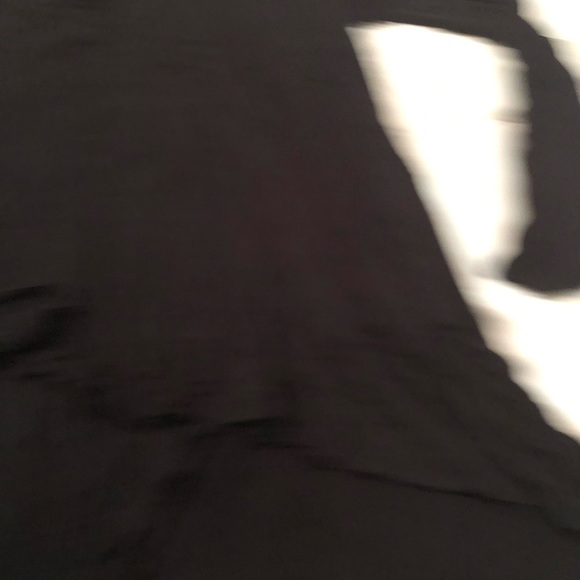 Black tunic top and stripped pencil skirt - Picture 7 of 7